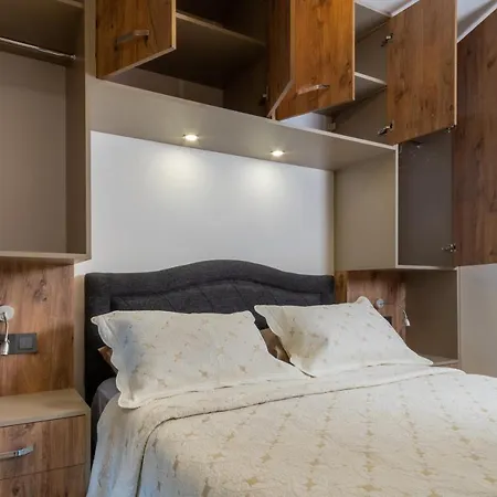 Apartment Delux *